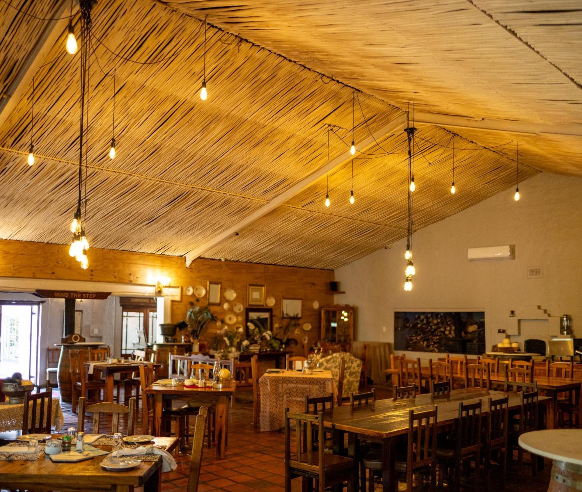 De Opstal Country Hotel