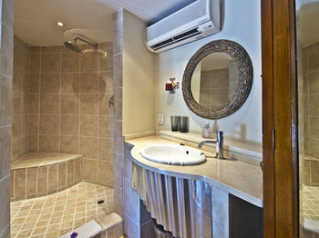 De Opstal Country 4*